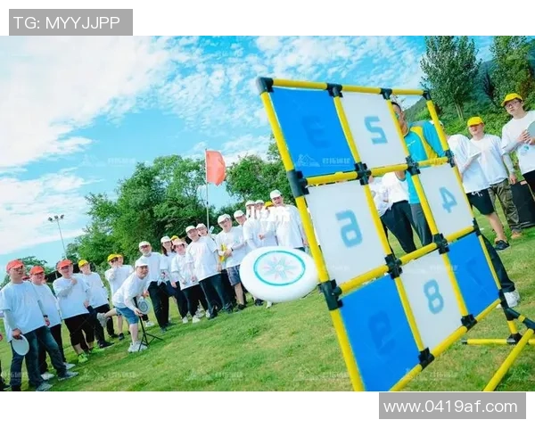 武汉飞盘队中路突破新策略探索引领战术革新之路