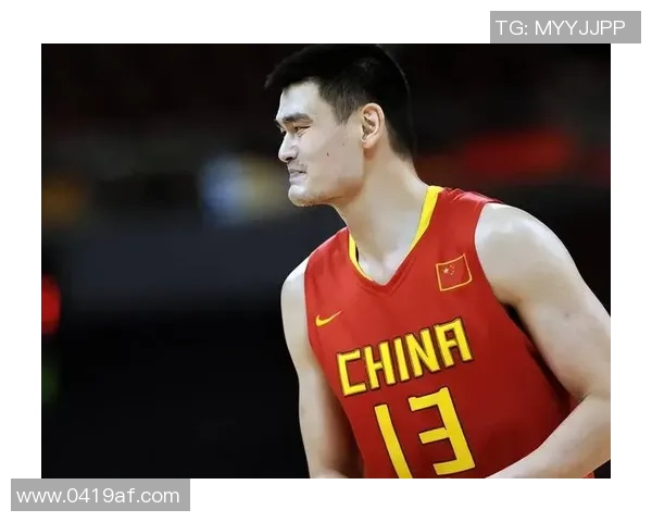 王妈姚明的传奇人生:从篮球场到家庭温暖的感人故事 王妈姚明的传奇人生:从篮球场到家庭温暖的感人故事